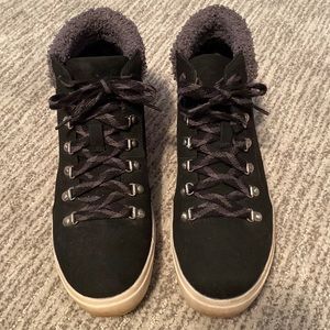 Dr Scholl’s Be Free energy technology sneakers with fleece at ankle